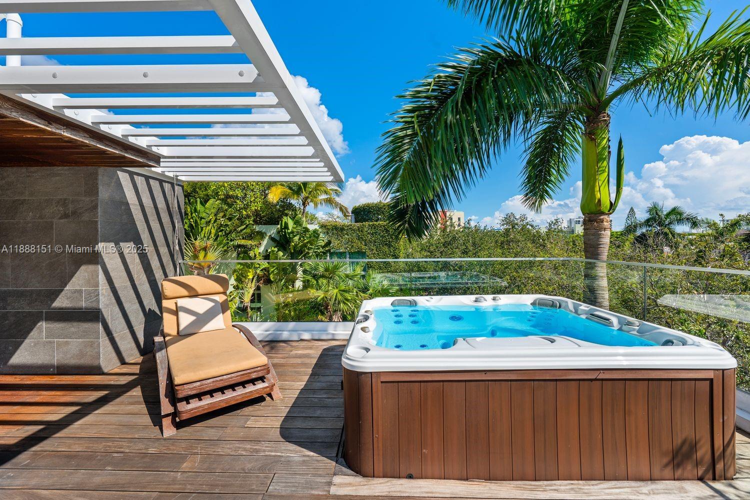 OCEAN BEACH ADDN NO 3 PB 2 - Residential