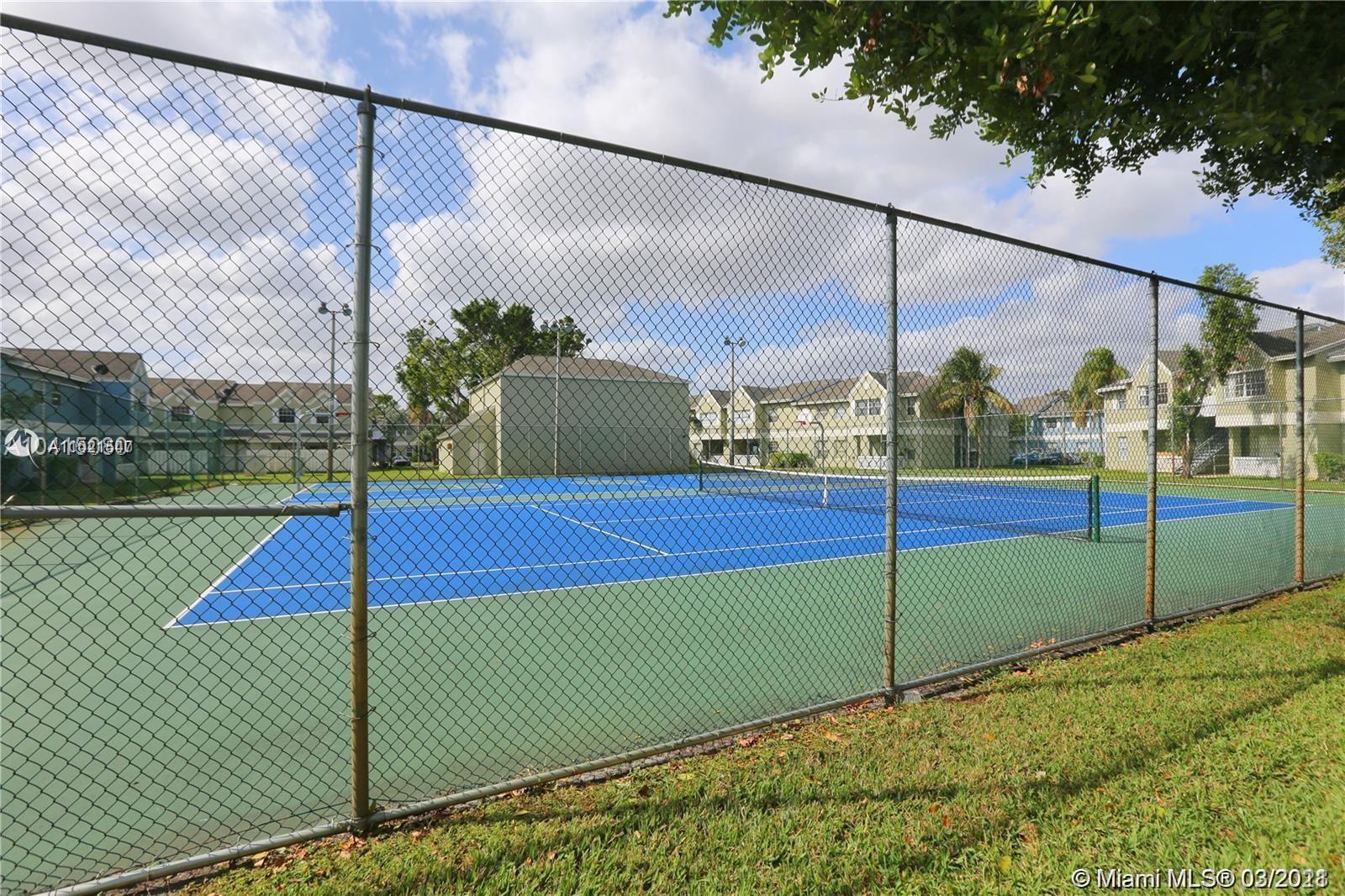 ANTIGUA AT CNTRY CLUBOF M - Residential