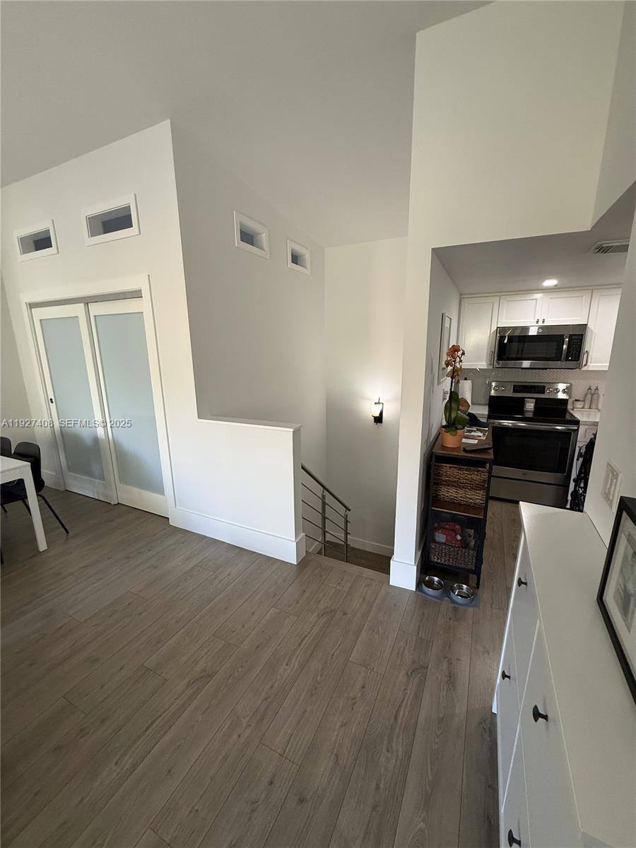 PALM CREST VILLAS CONDO - Residential