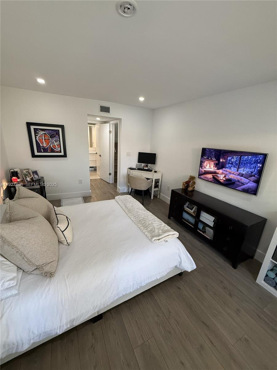 PALM CREST VILLAS CONDO - Residential