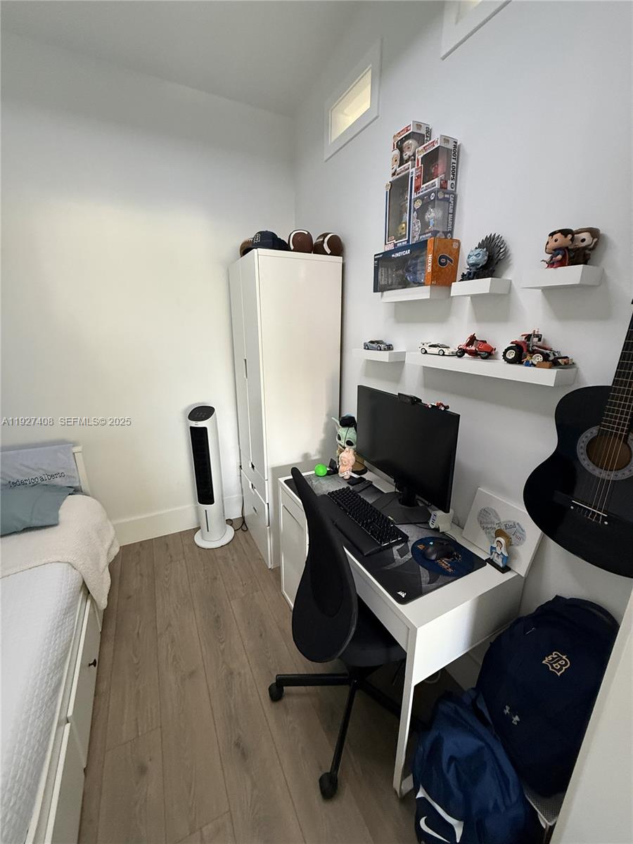 PALM CREST VILLAS CONDO - Residential