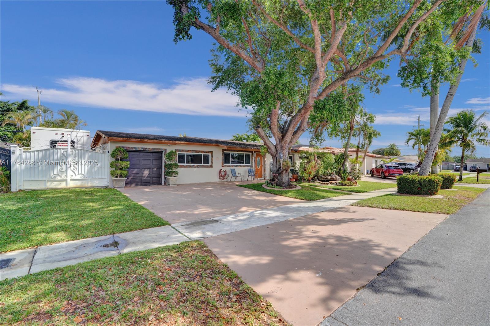 PALM SPRINGS NORTH SEC A - Residential