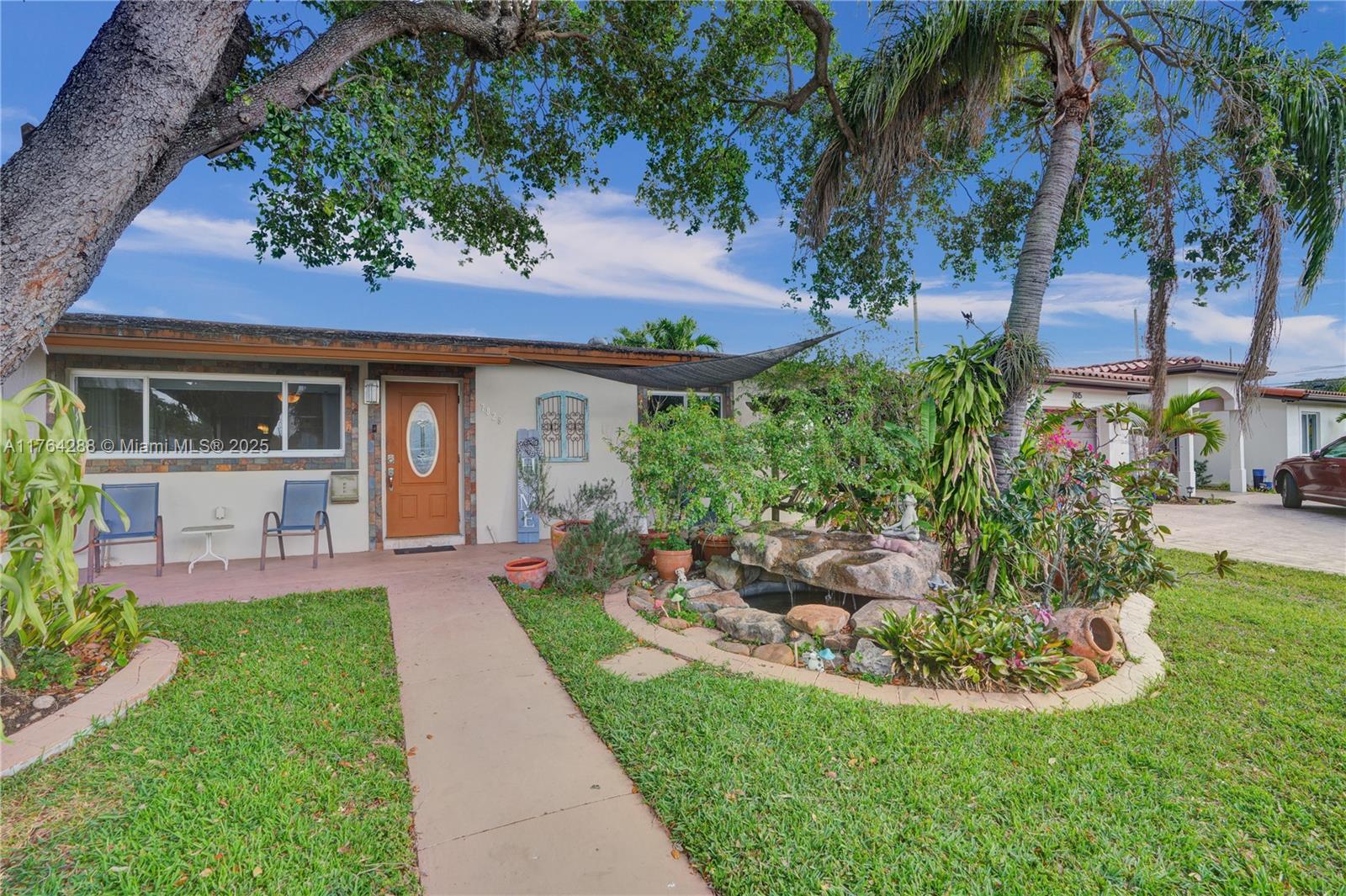 PALM SPRINGS NORTH SEC A - Residential