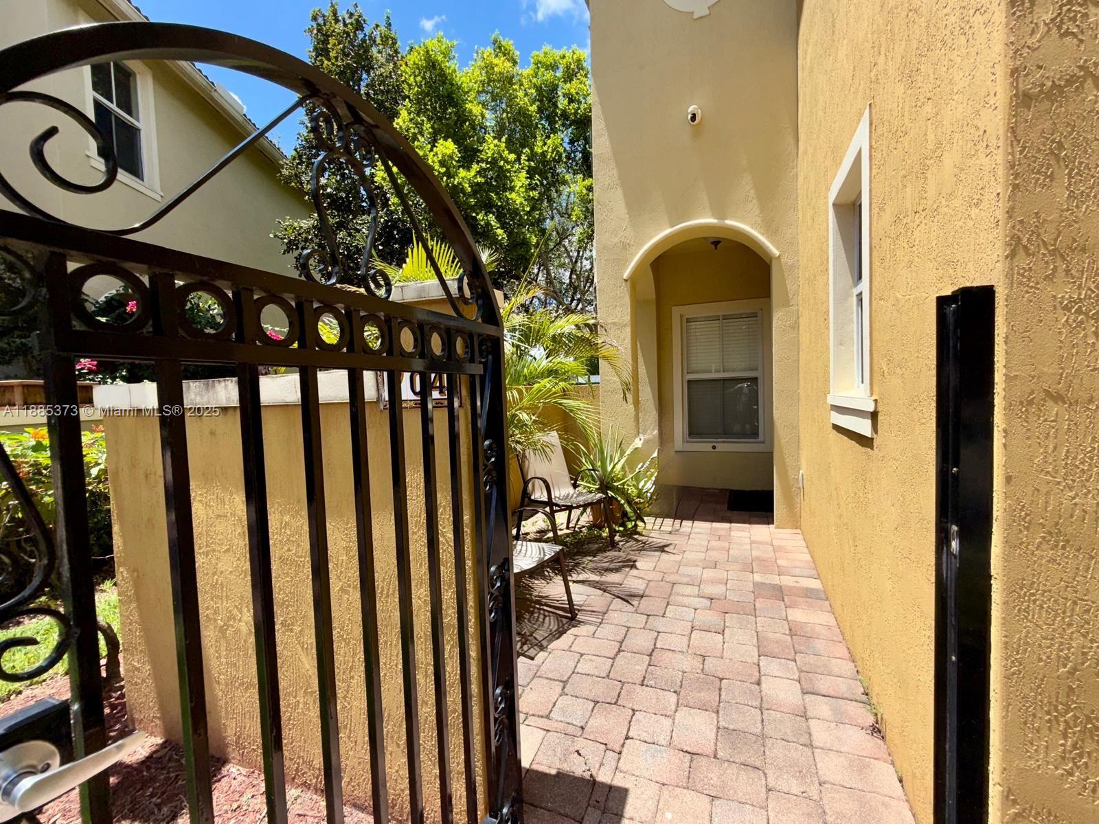 TUSCAN VILLAS CONDO - Residential
