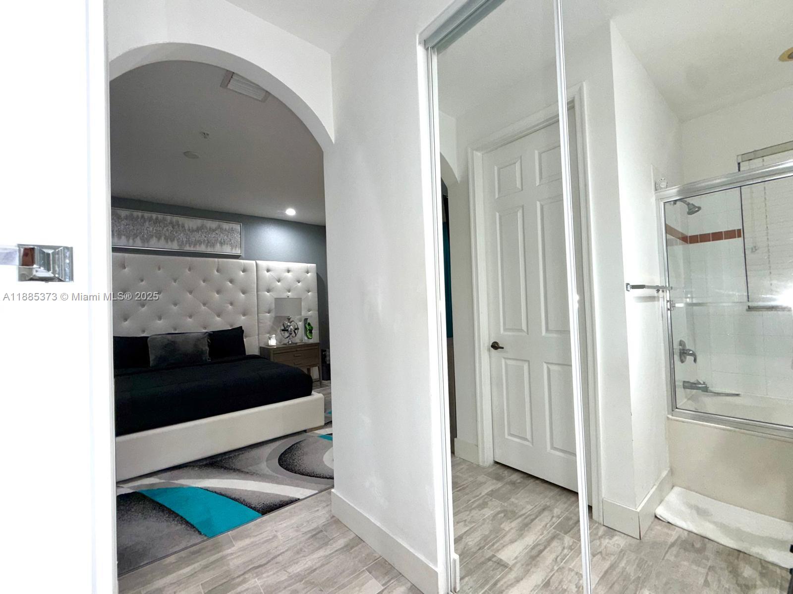 TUSCAN VILLAS CONDO - Residential