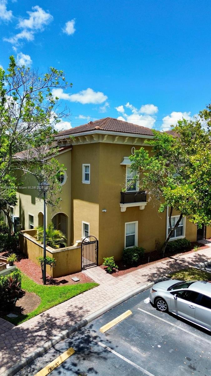 TUSCAN VILLAS CONDO - Residential