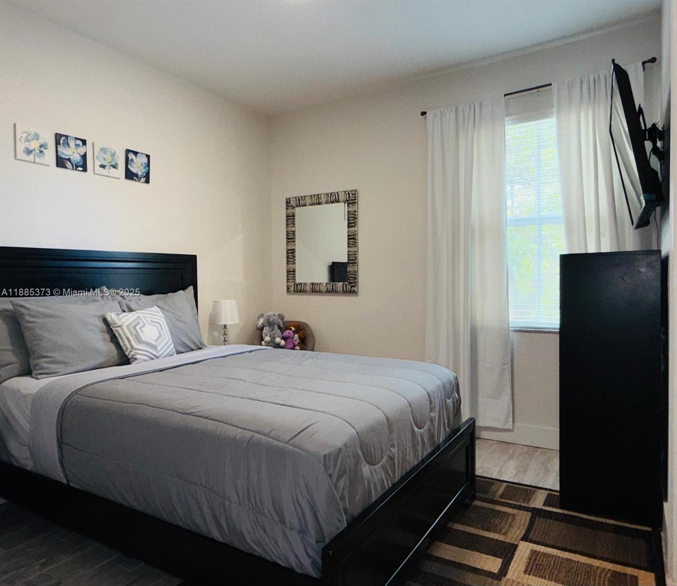 TUSCAN VILLAS CONDO - Residential