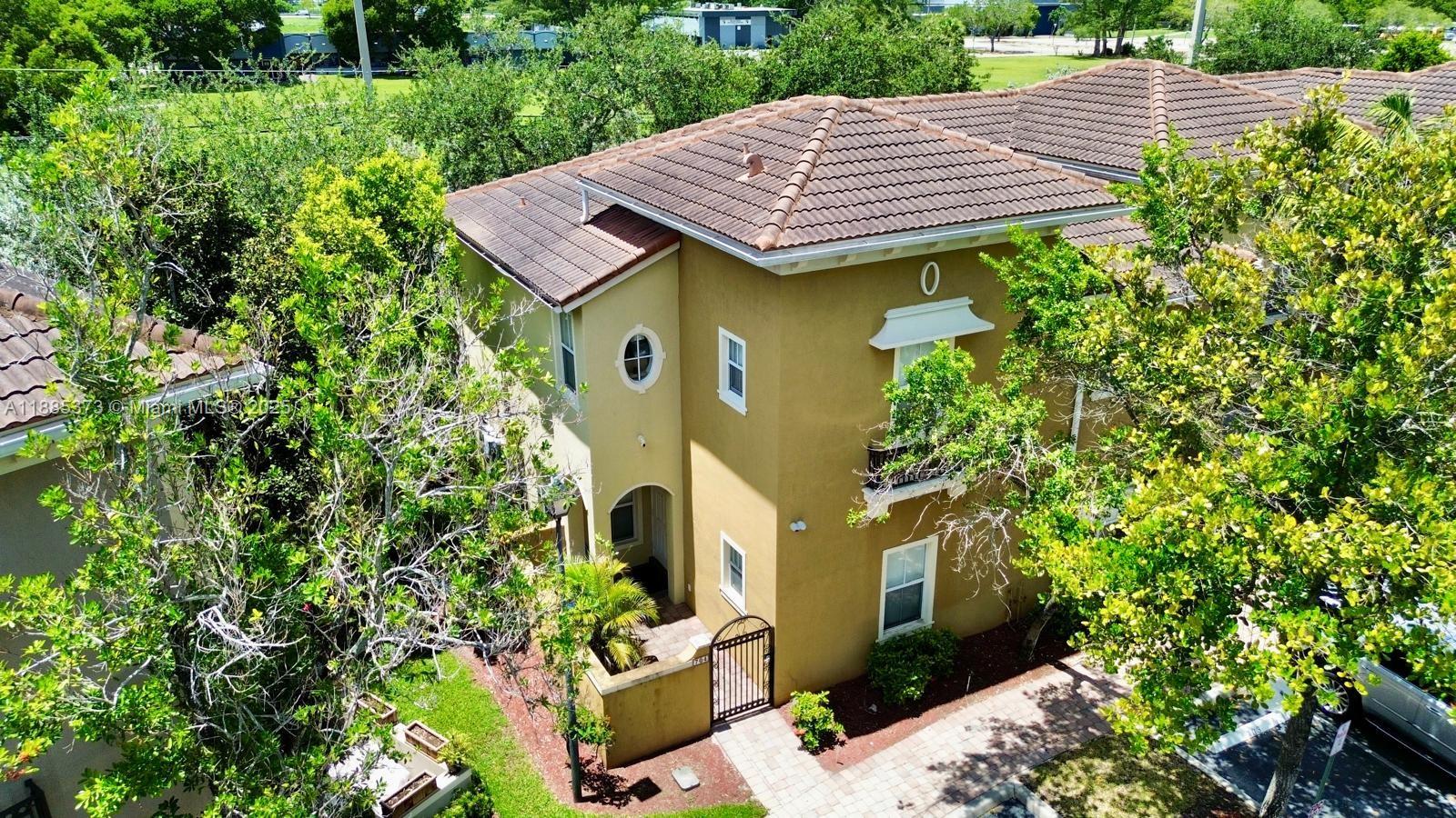 TUSCAN VILLAS CONDO - Residential
