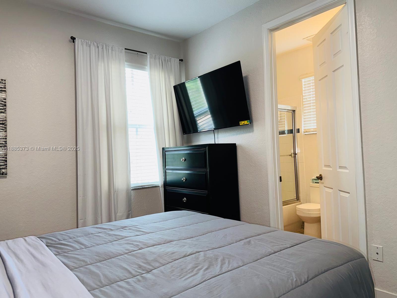TUSCAN VILLAS CONDO - Residential