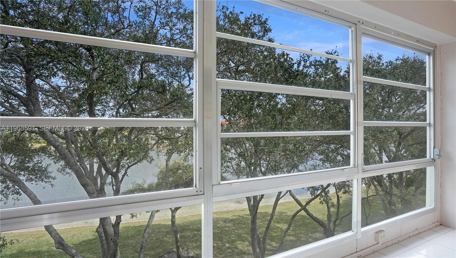 IVANHOE EAST AT CENTURY V - Residential