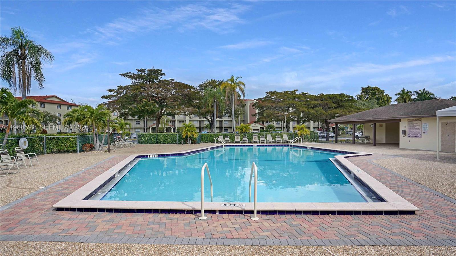 IVANHOE EAST AT CENTURY V - Residential