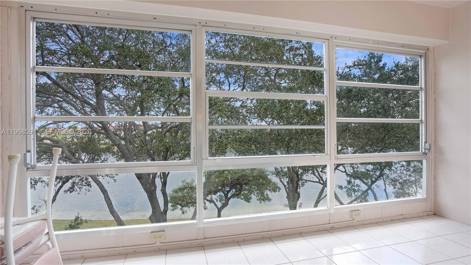 IVANHOE EAST AT CENTURY V - Residential