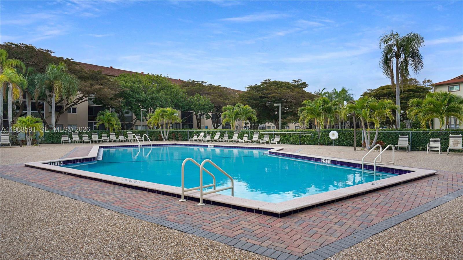 IVANHOE EAST AT CENTURY V - Residential