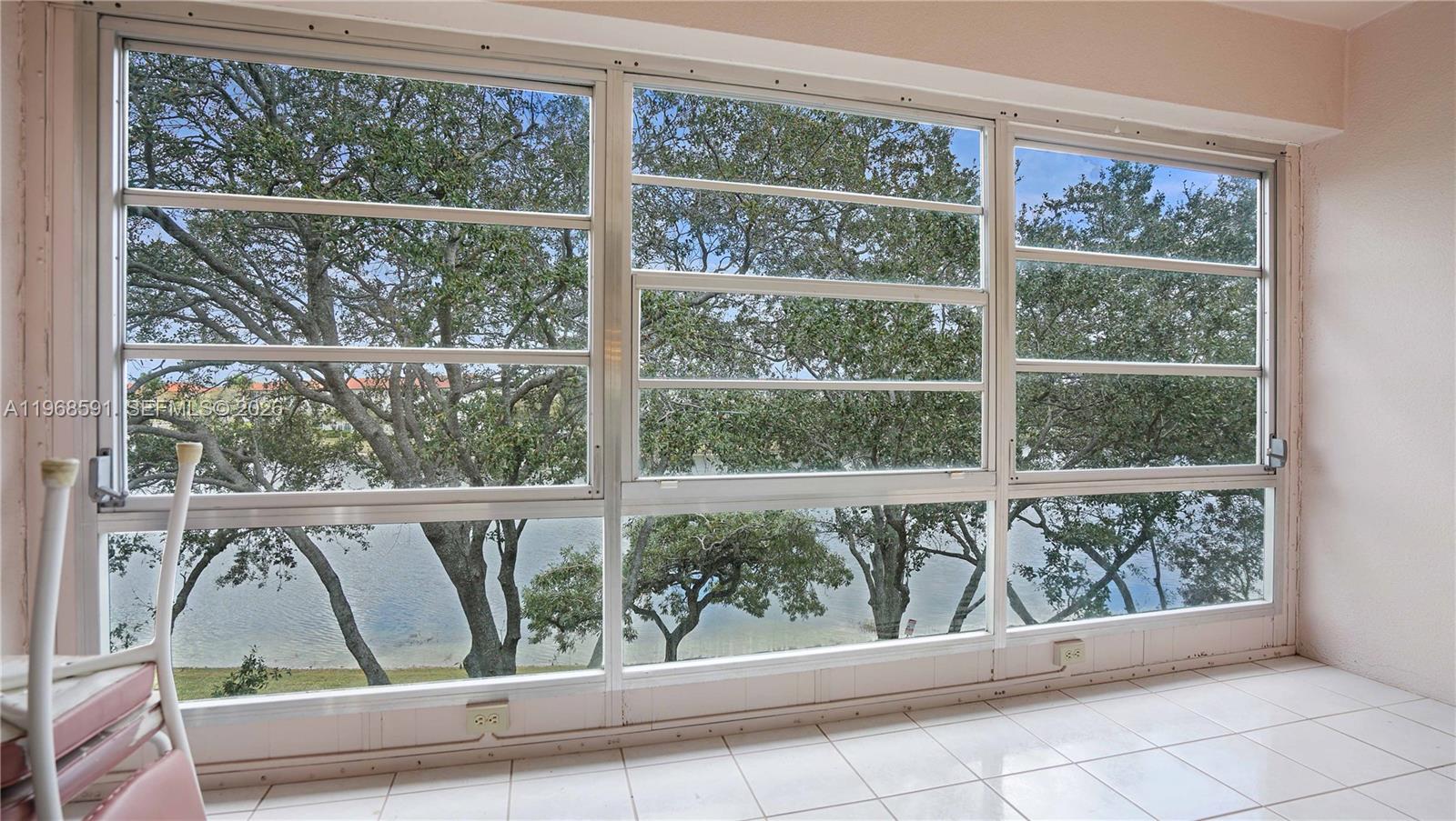 IVANHOE EAST AT CENTURY V - Residential