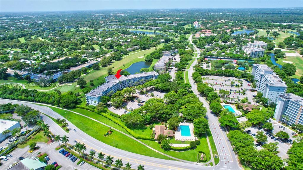 NO 103 PALM-AIRE COUNTRY - Residential