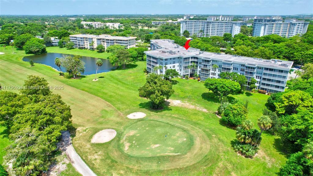 NO 103 PALM-AIRE COUNTRY - Residential