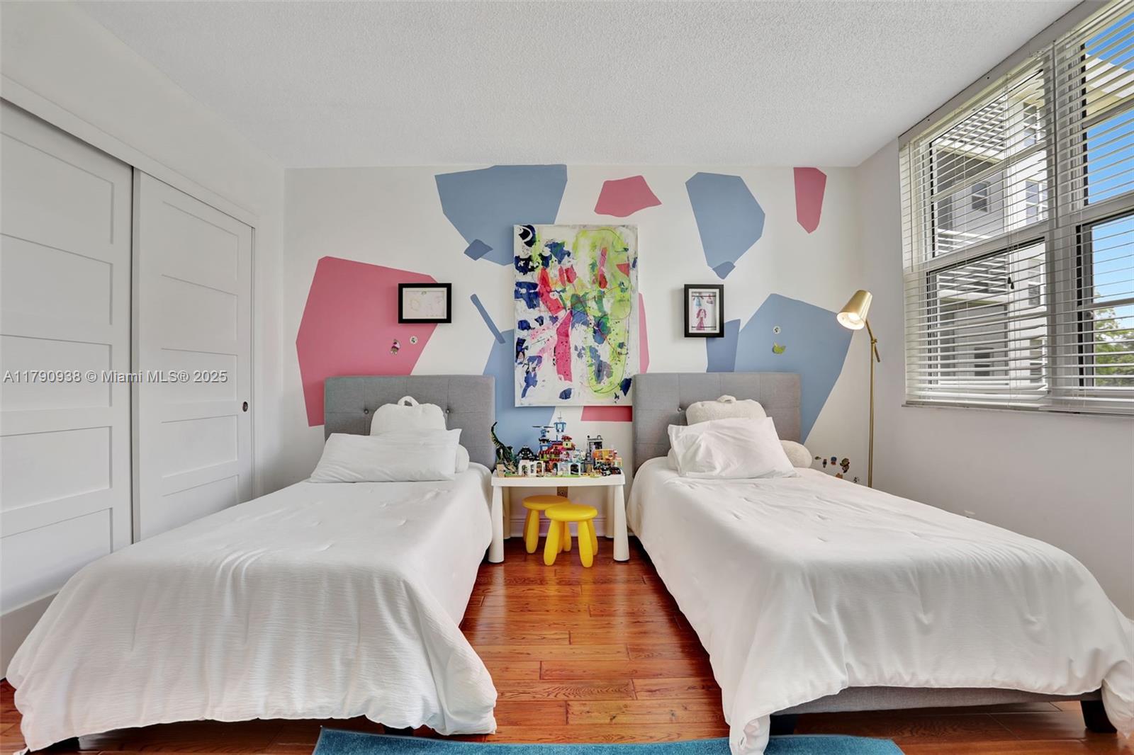 NO 103 PALM-AIRE COUNTRY - Residential