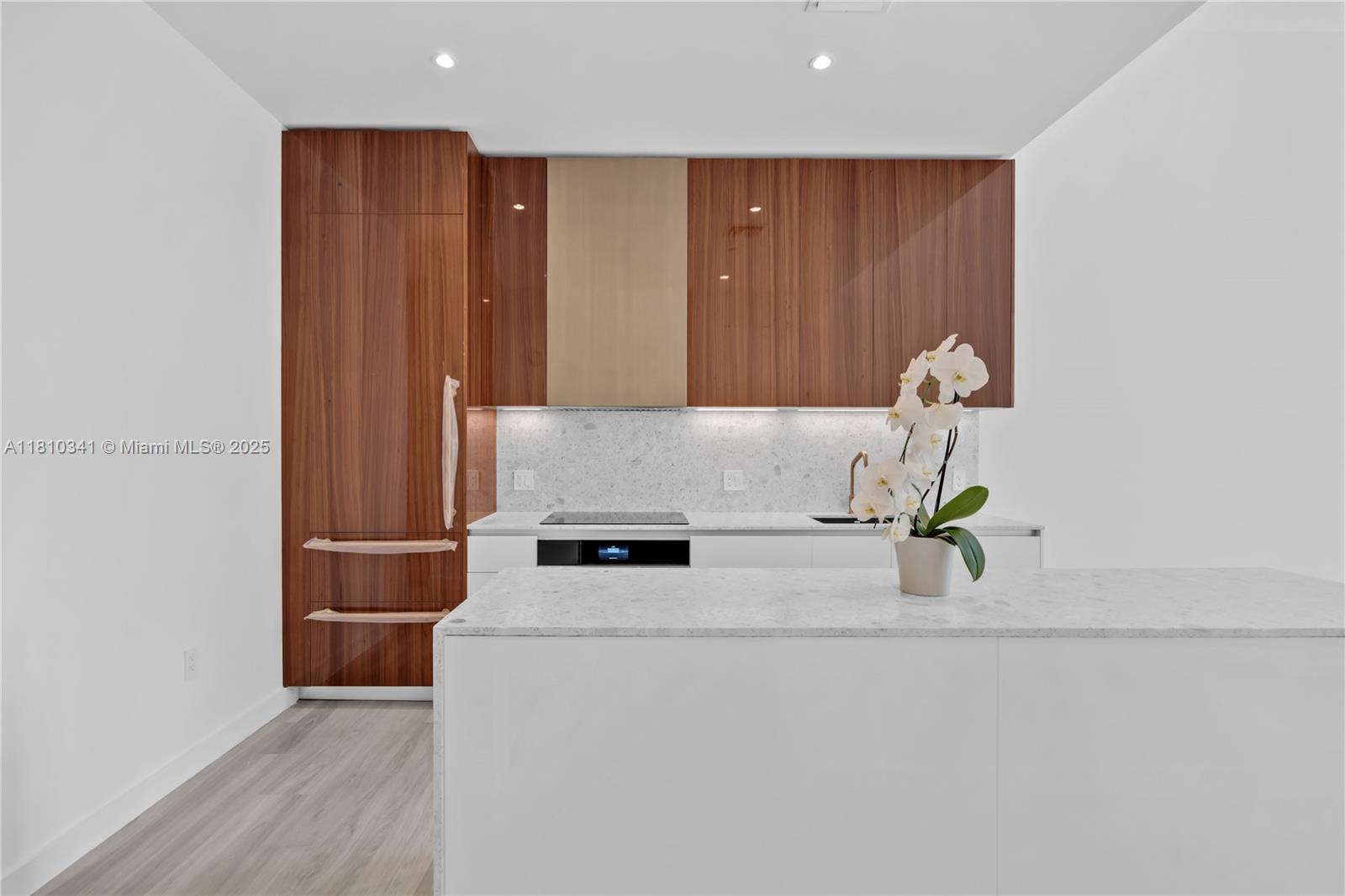 2655 S Bayshore Dr. 705