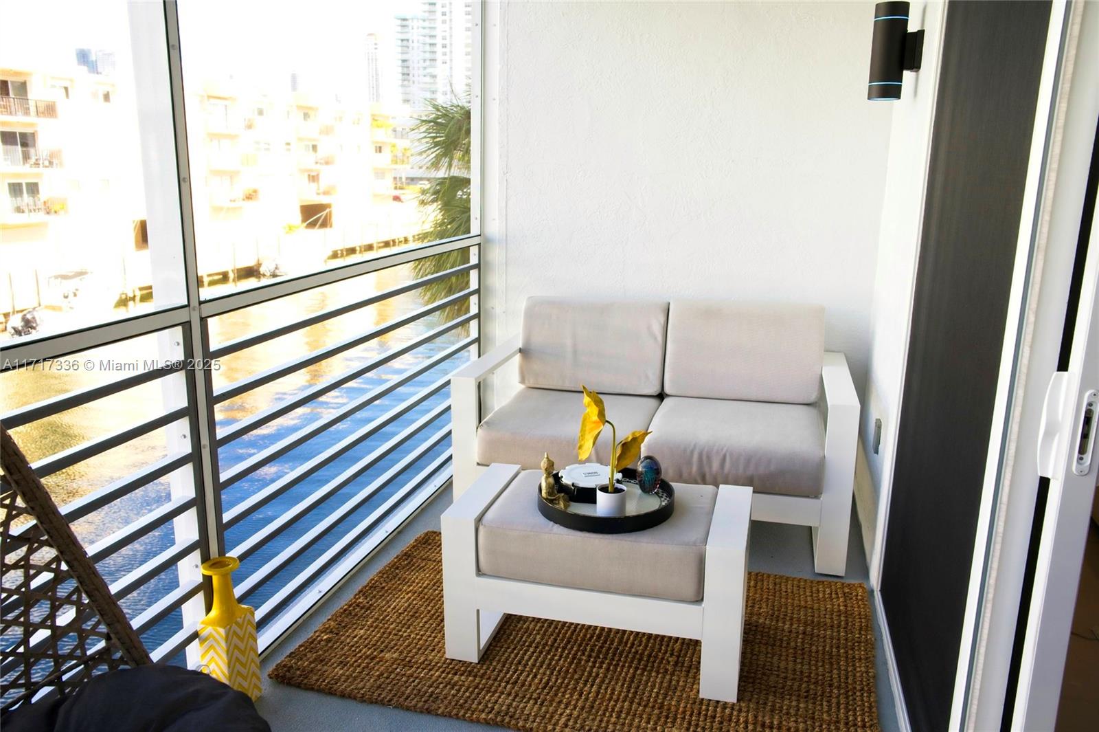 EDEN ISLES CONDO PART 3 - Residential