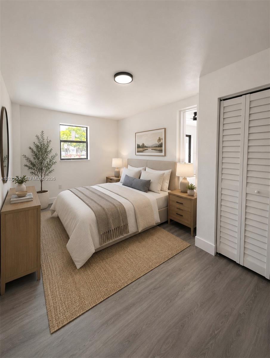 PINE TREE PARK - Residential