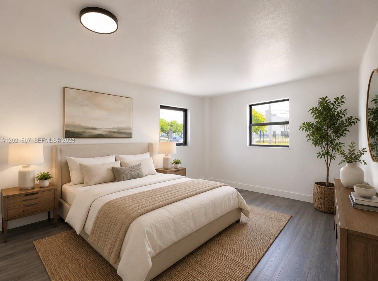 PINE TREE PARK - Residential