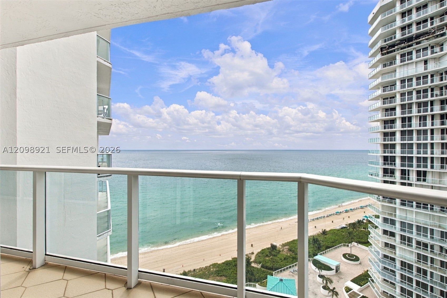 16485 Collins Ave 1832