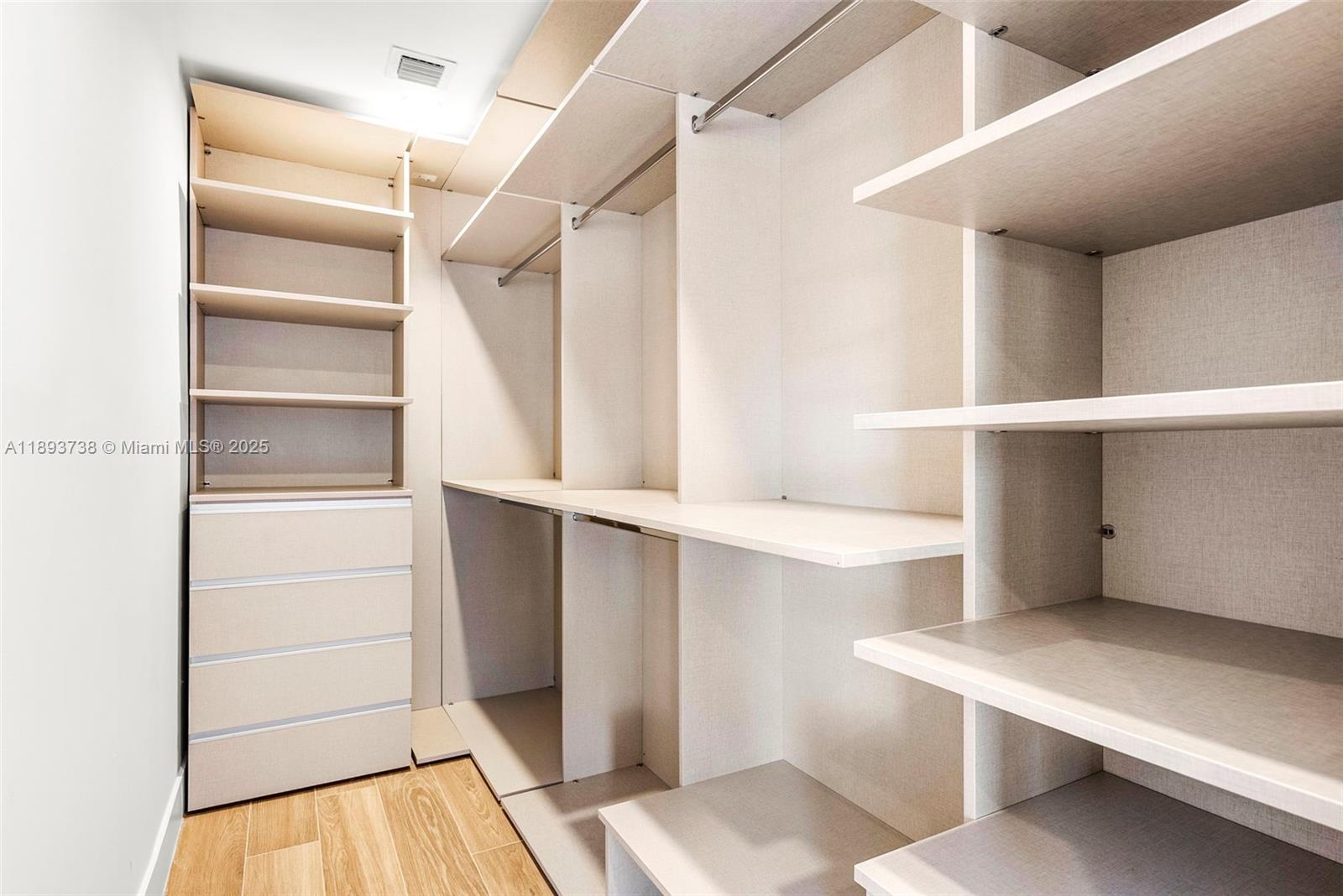 FAIRMONT ACRES SEC 3 - Residential