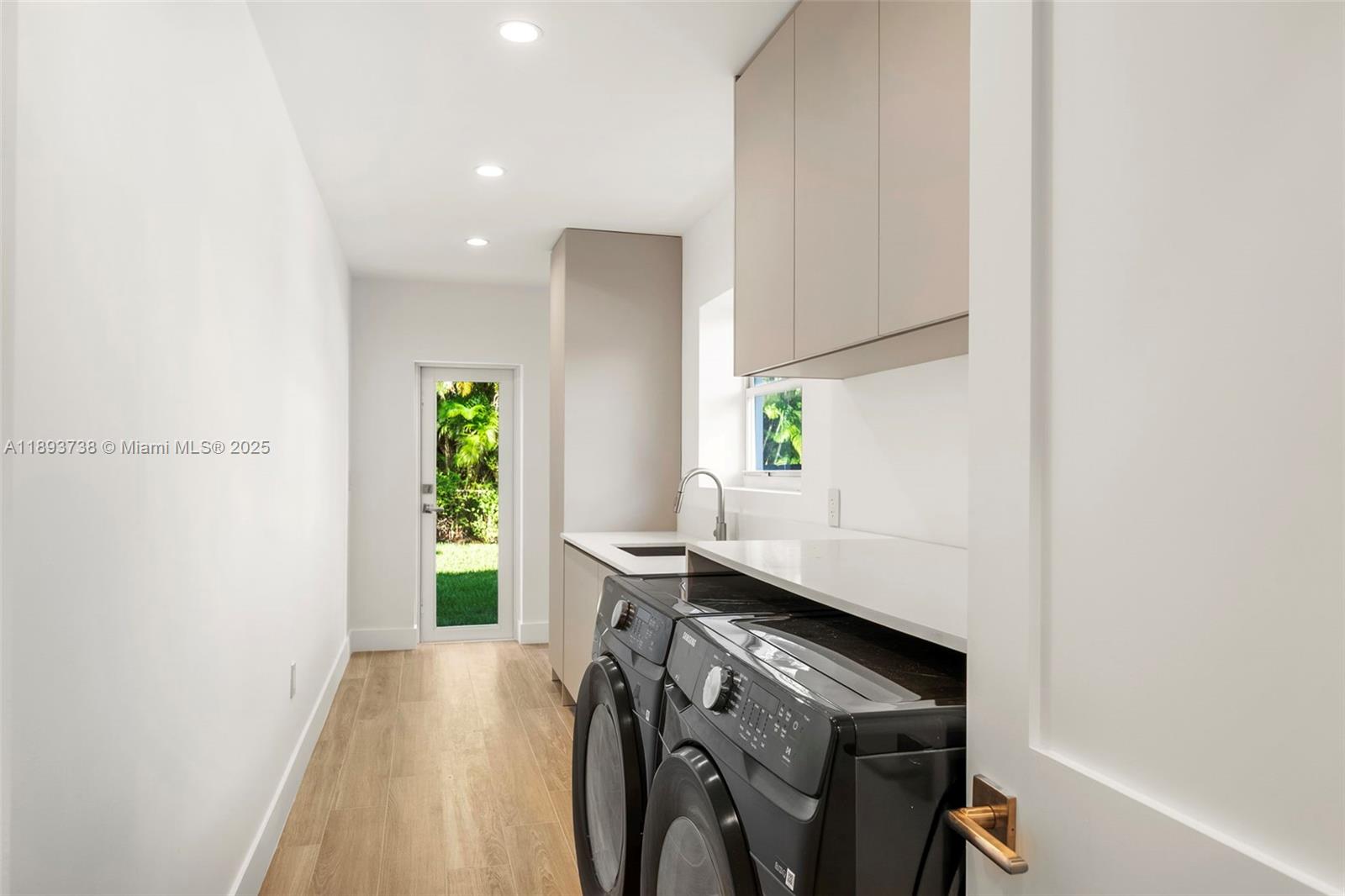 FAIRMONT ACRES SEC 3 - Residential