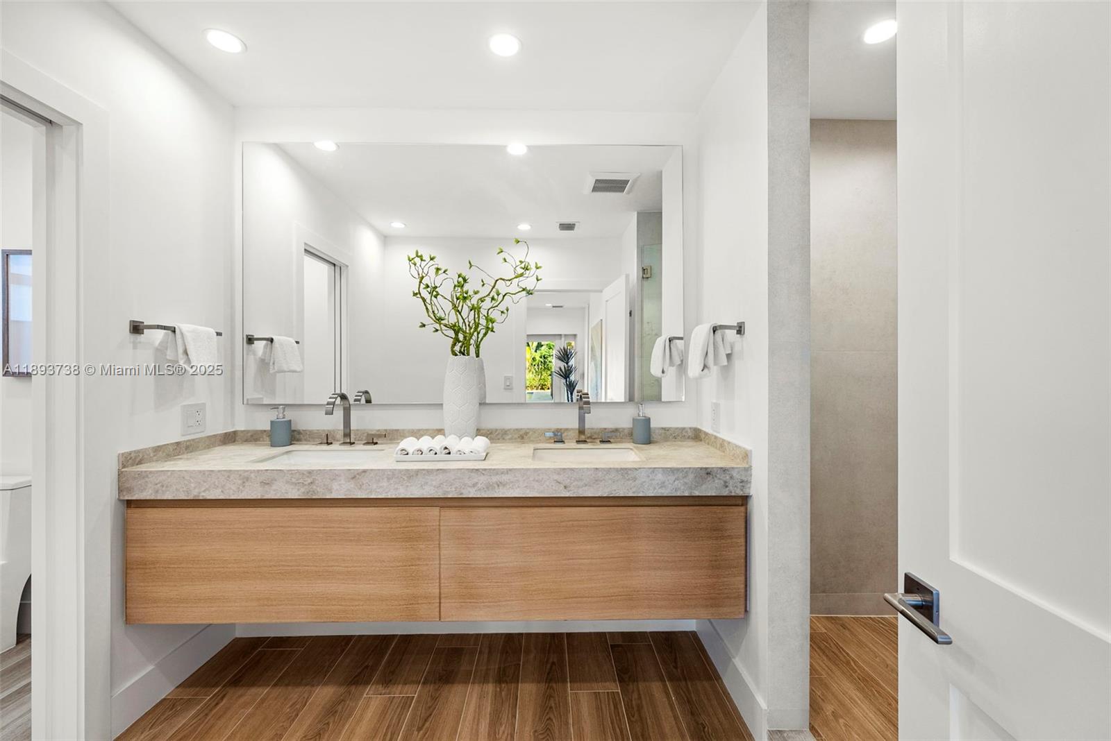 FAIRMONT ACRES SEC 3 - Residential