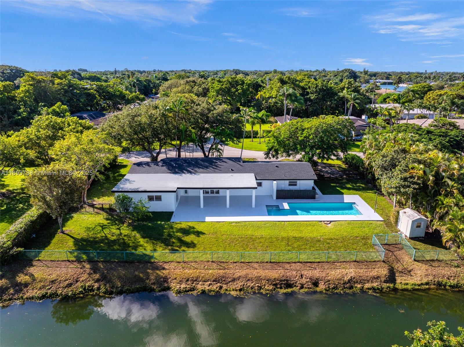 FAIRMONT ACRES SEC 3 - Residential