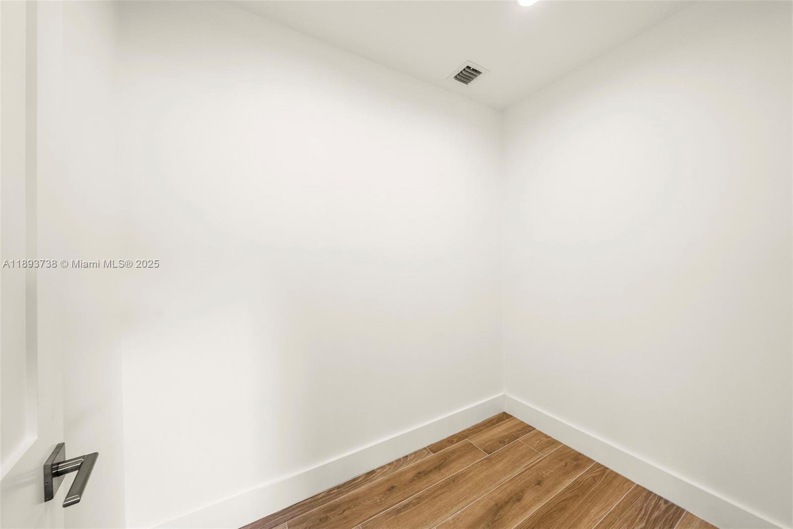 FAIRMONT ACRES SEC 3 - Residential