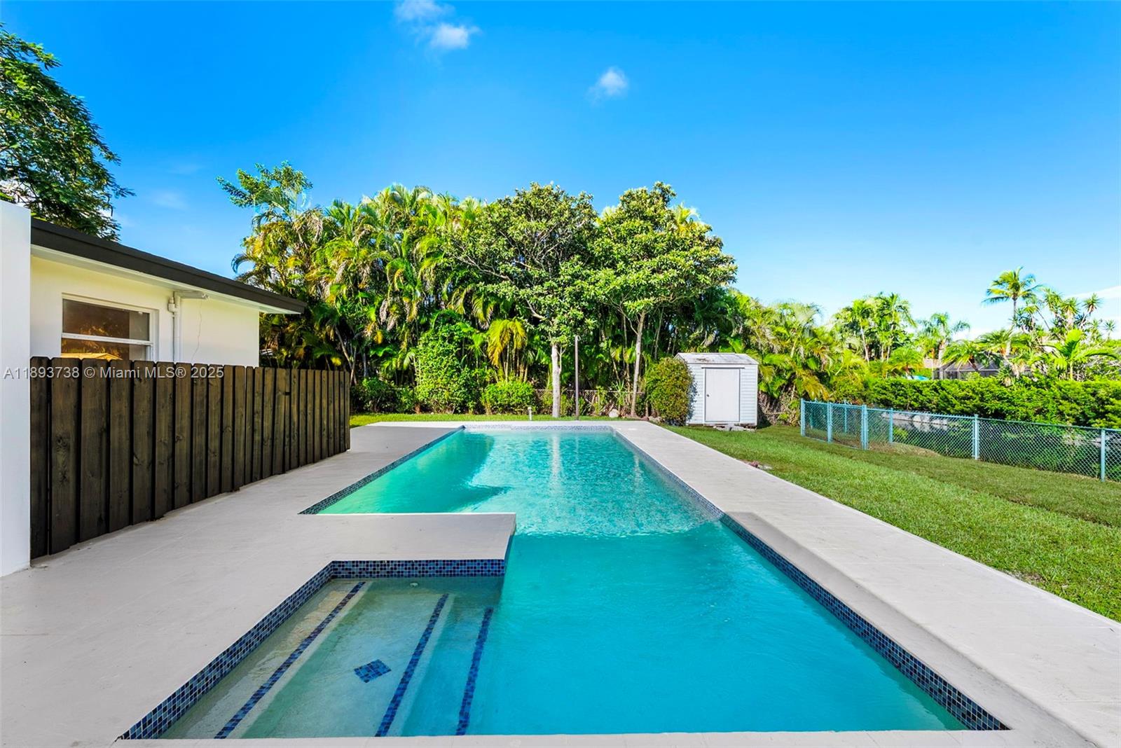 FAIRMONT ACRES SEC 3 - Residential