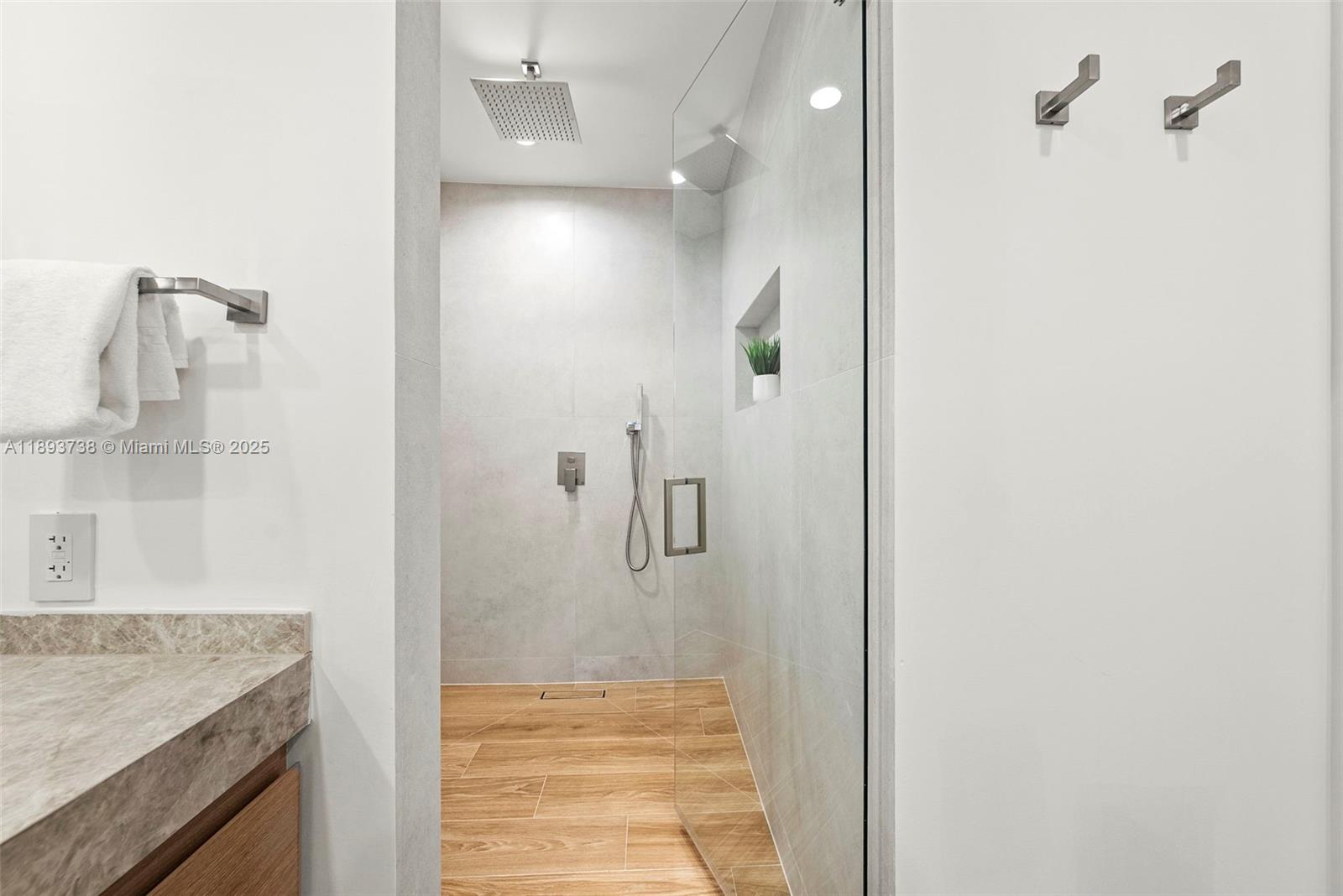 FAIRMONT ACRES SEC 3 - Residential