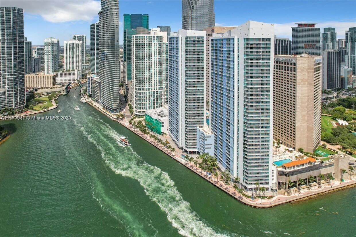 Rental Property at 325 Biscayne Blvd 1626, Miami, Broward County, Florida - Bedrooms: 3 
Bathrooms: 2  - $5,600 MO.