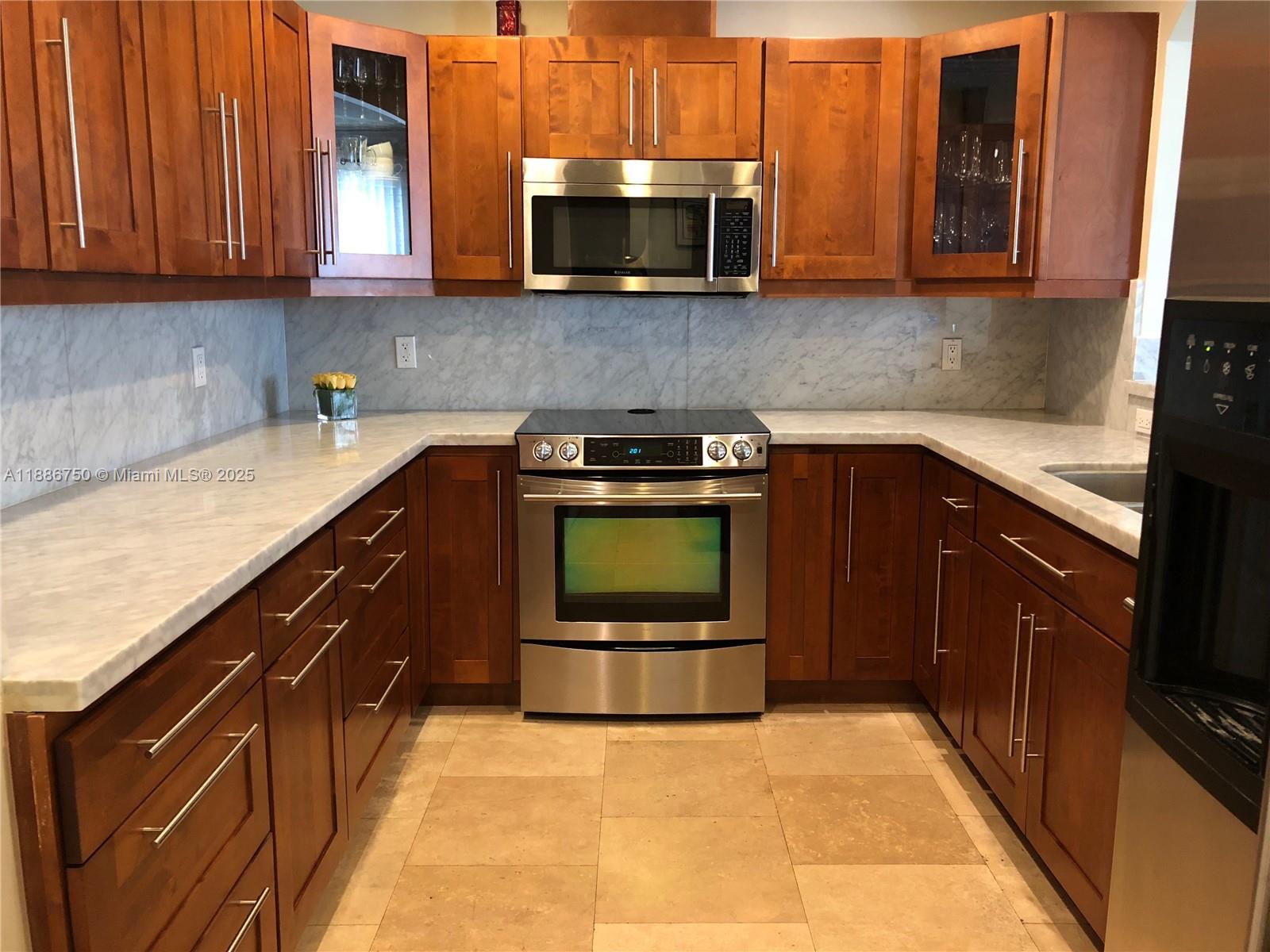 CASA ZAMORA CONDO - Residential Lease