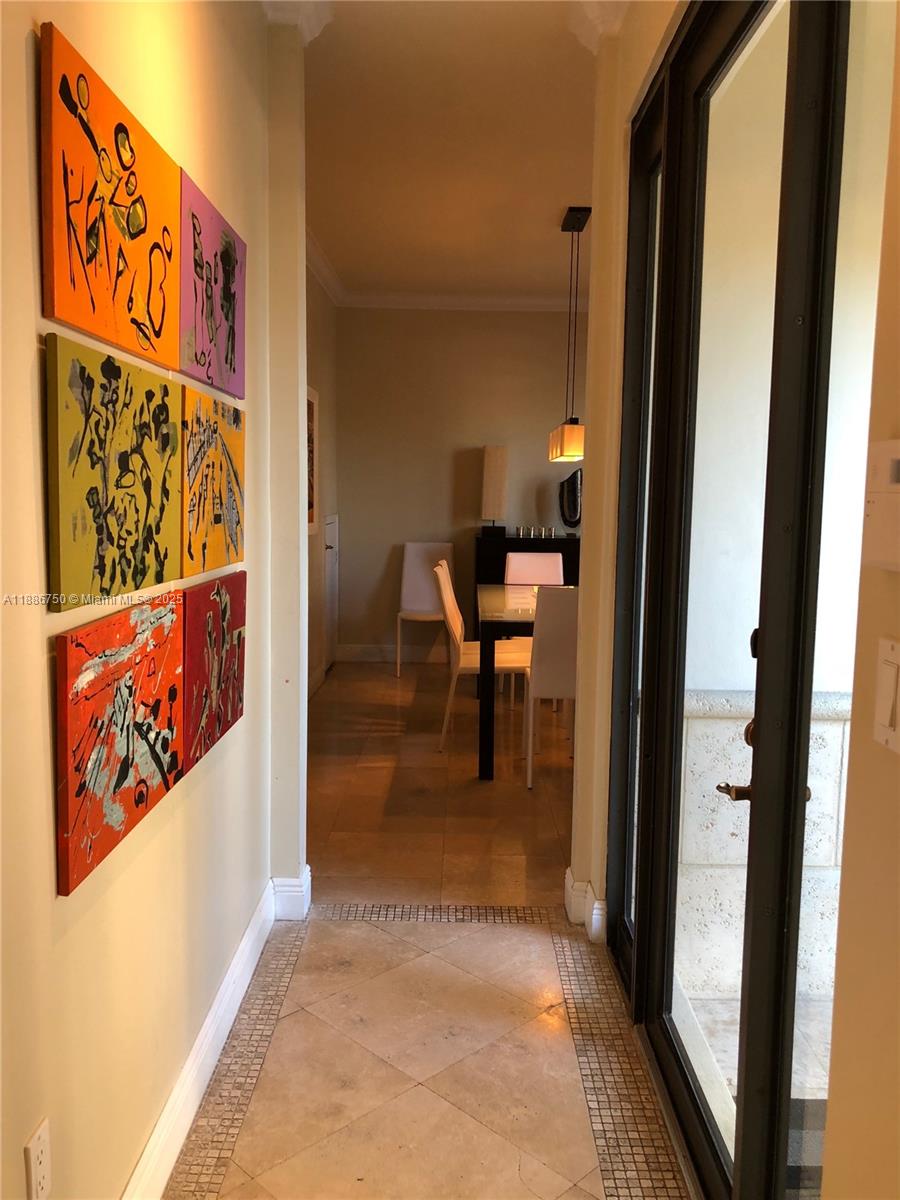 CASA ZAMORA CONDO - Residential Lease