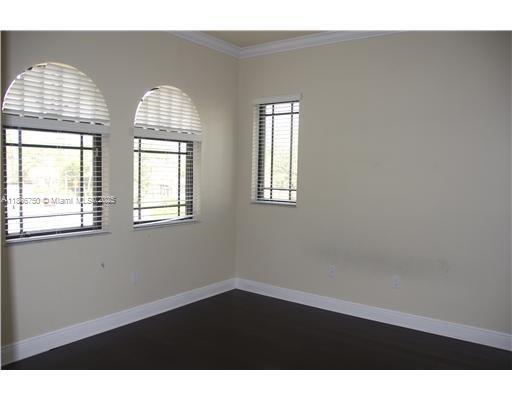 CASA ZAMORA CONDO - Residential Lease