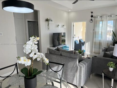 00 Lucea, Hanover, Jamaica North FL