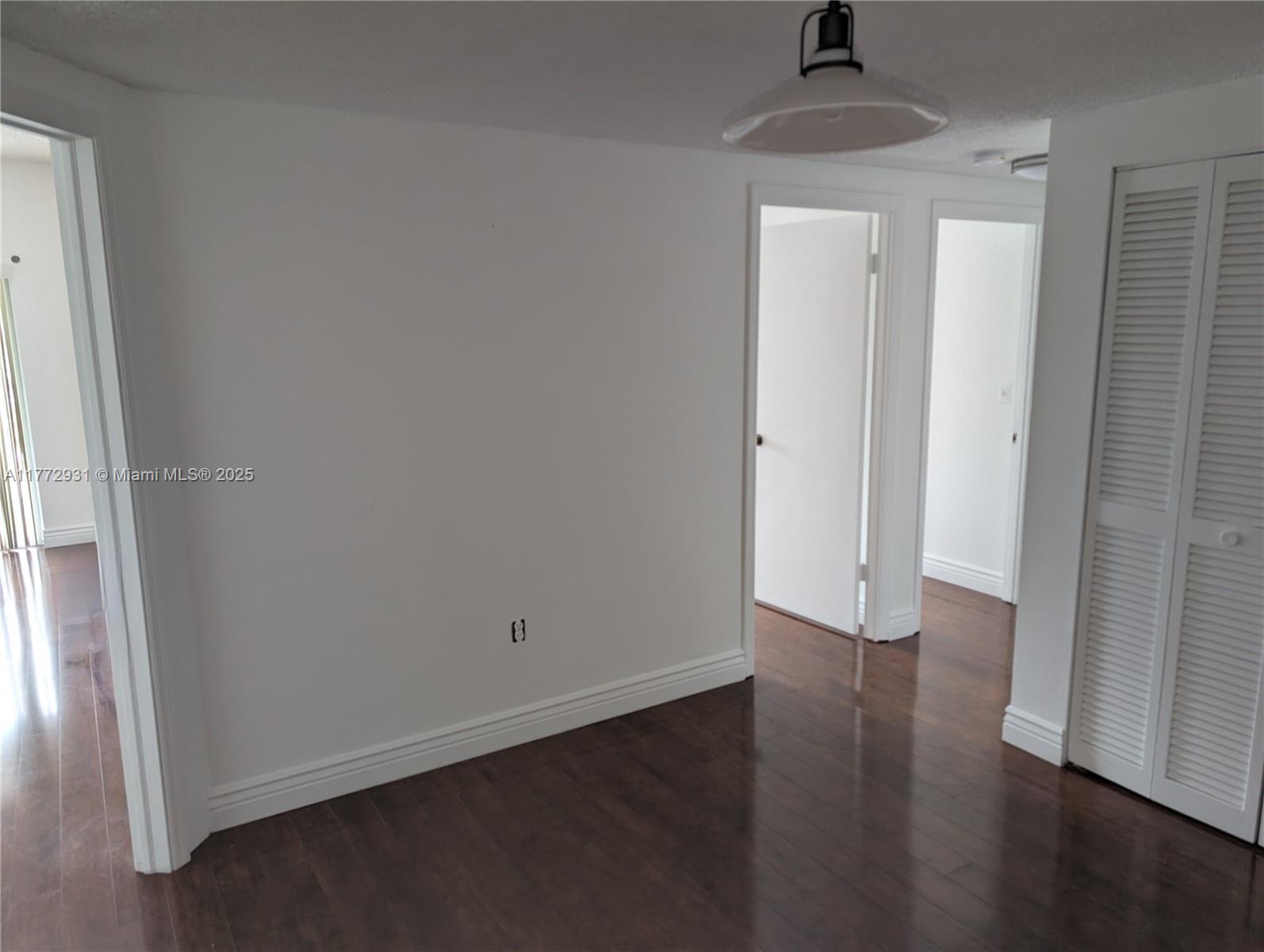 BOCA PALMS CONDO TR B - Residential