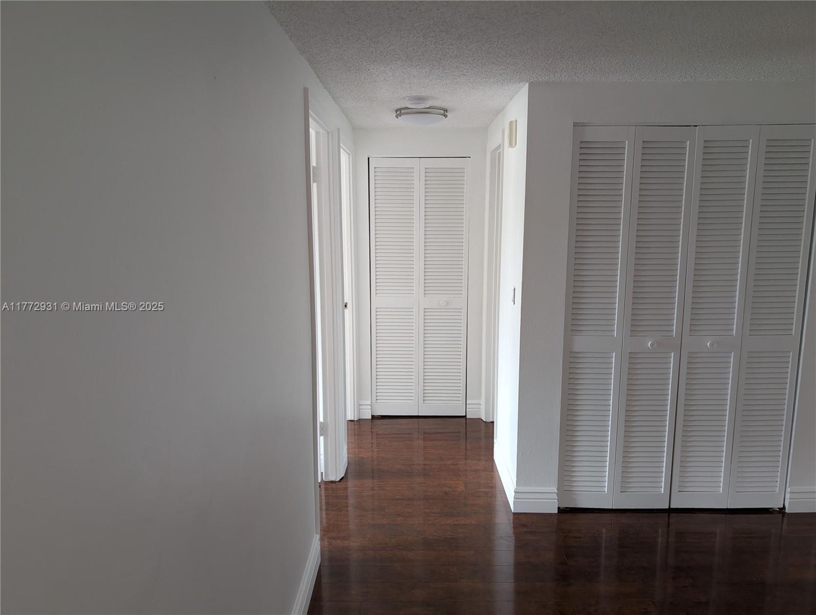 BOCA PALMS CONDO TR B - Residential