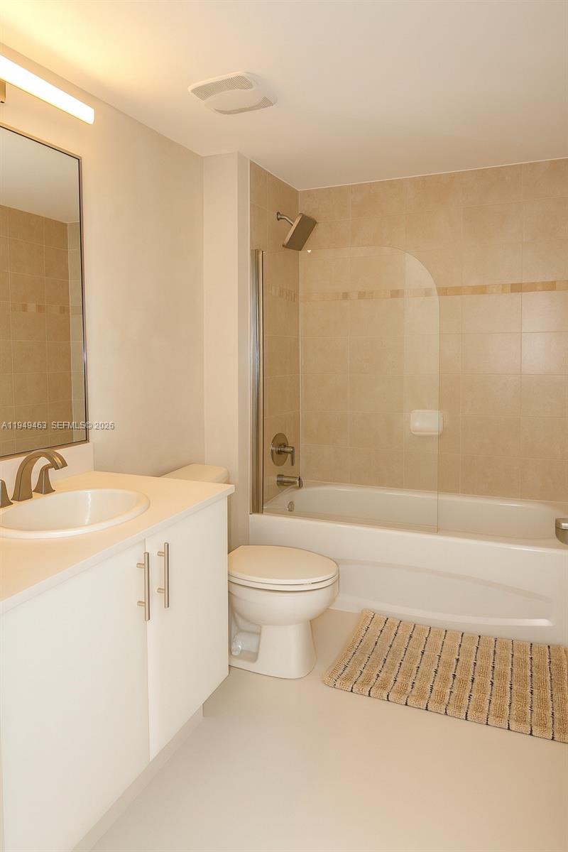 TERRAZAS RIVERPARK VILLAG - Residential