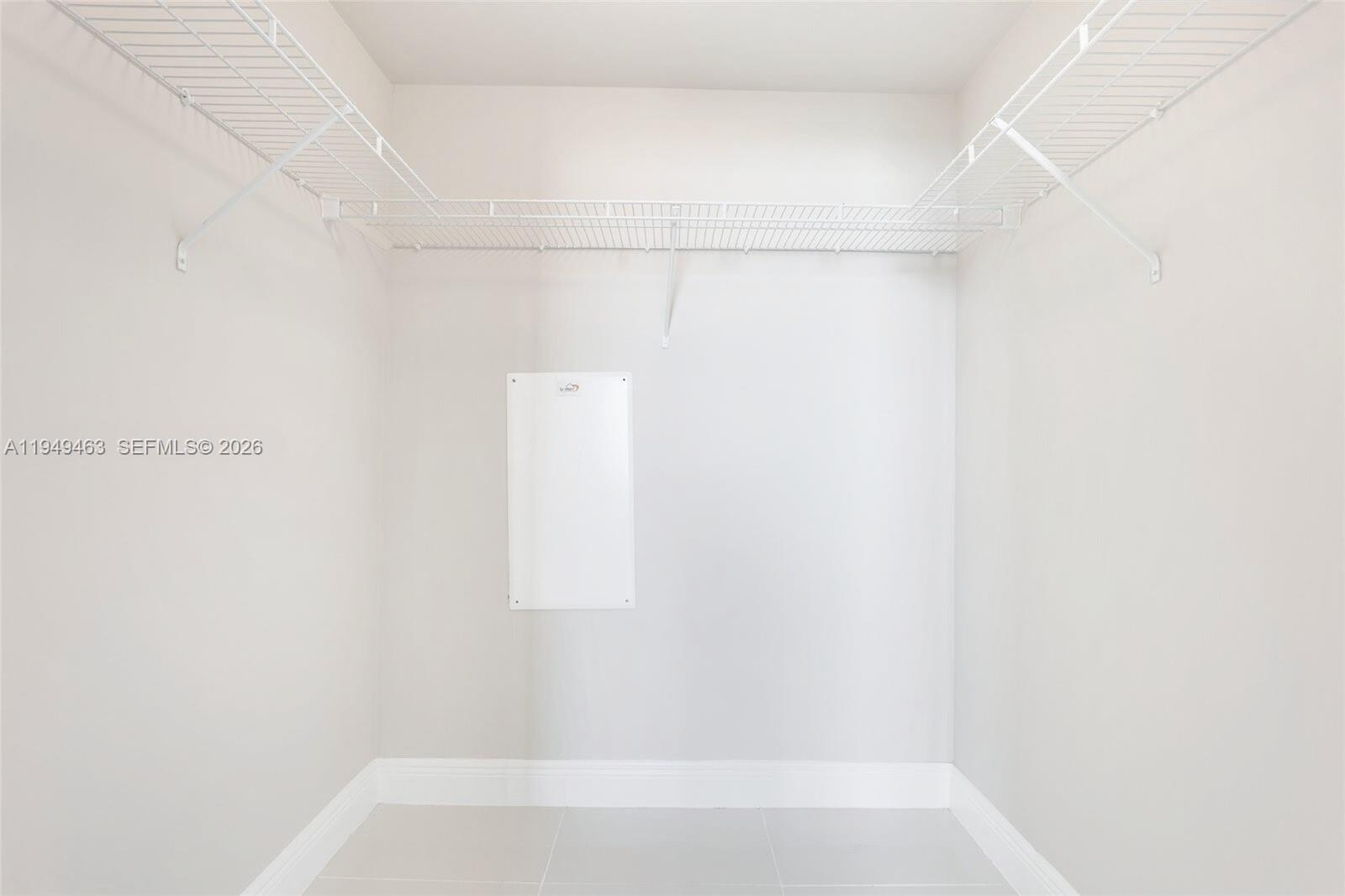 TERRAZAS RIVERPARK VILLAG - Residential