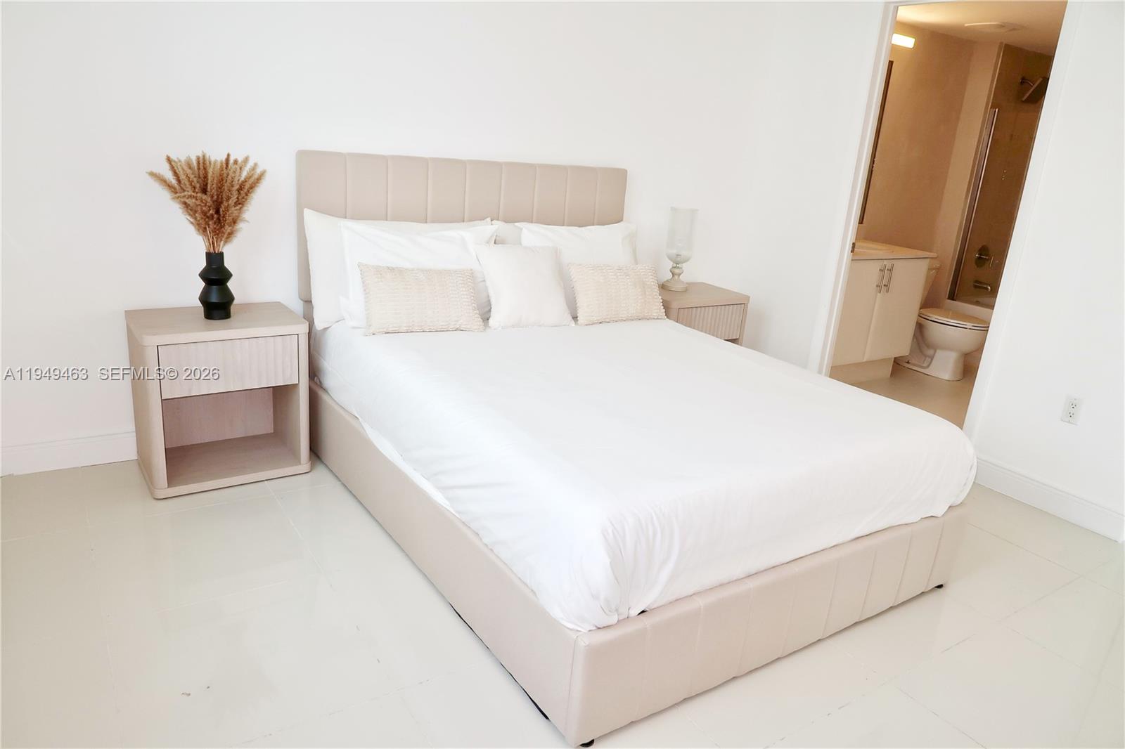 TERRAZAS RIVERPARK VILLAG - Residential