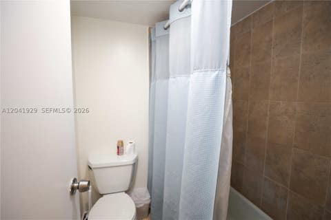 Tiny photo for 2000 NE 135th St #906, North Miami, FL 33181 (MLS # A12041929)