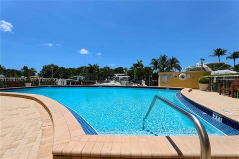 Tiny photo for 2000 NE 135th St #906, North Miami, FL 33181 (MLS # A12041929)