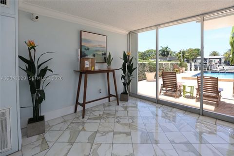 Tiny photo for 2000 NE 135th St #906, North Miami, FL 33181 (MLS # A12041929)