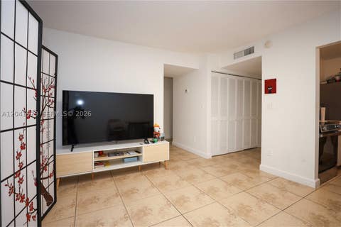 Tiny photo for 2000 NE 135th St #906, North Miami, FL 33181 (MLS # A12041929)