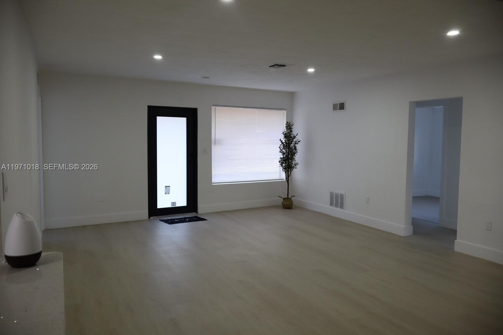 BELL GARDENS - Residential