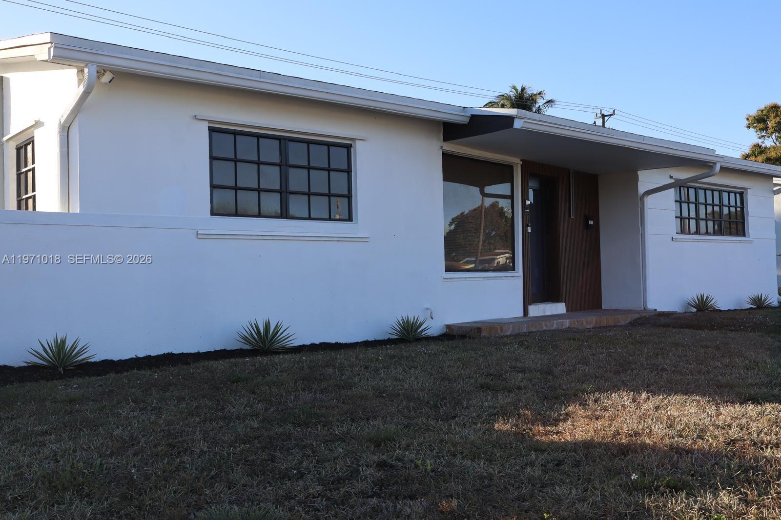 BELL GARDENS - Residential