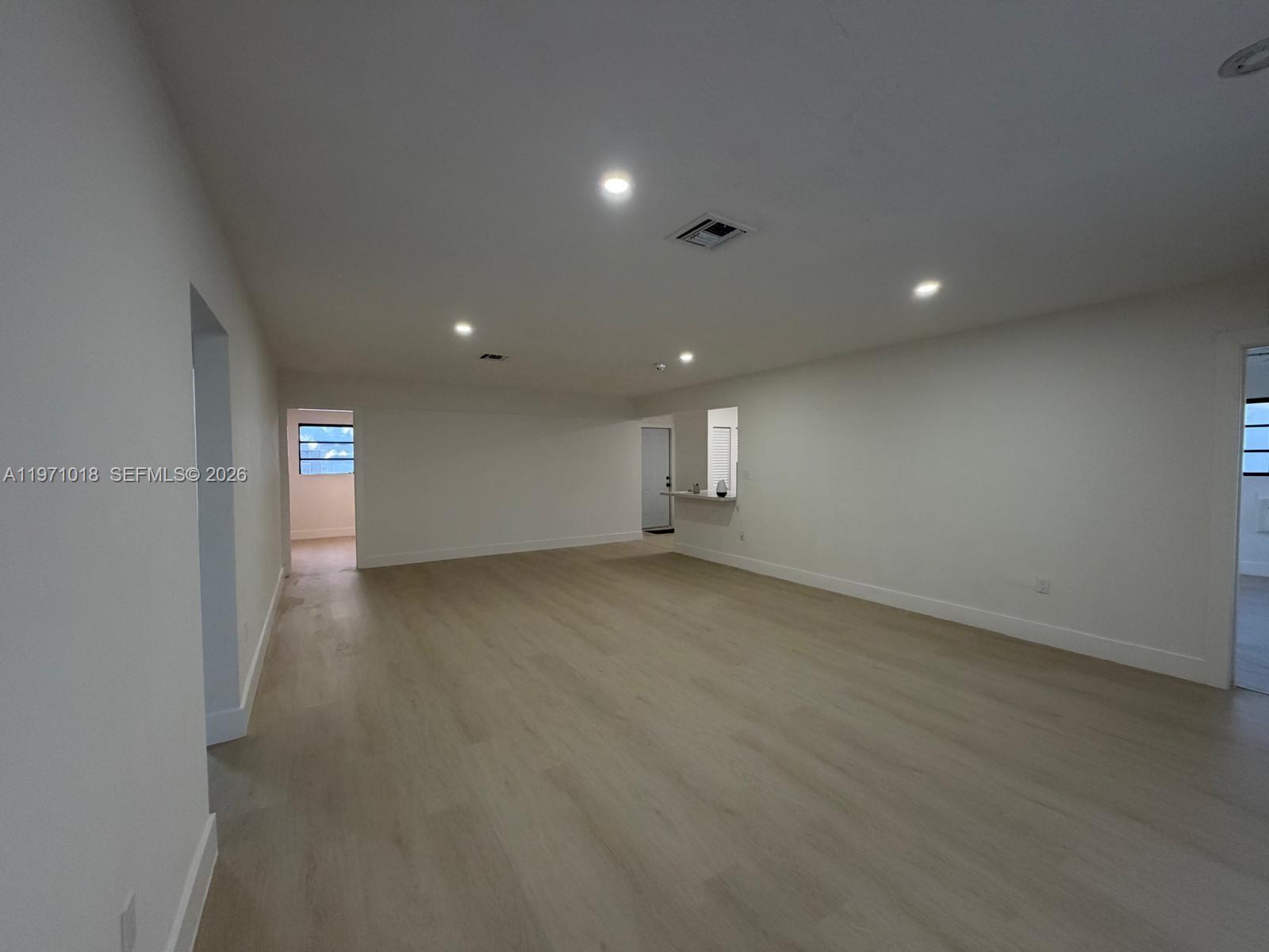 BELL GARDENS - Residential